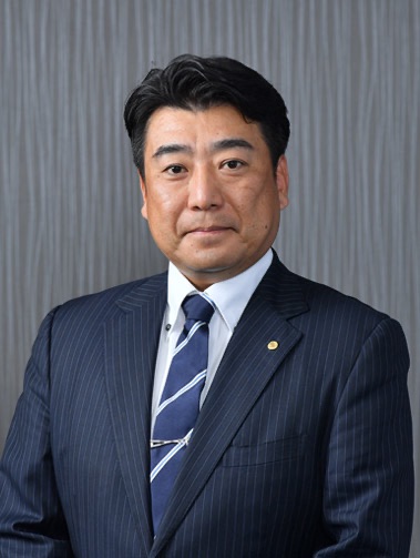 執行役員<br />
信越販売支社長 狩野 正憲