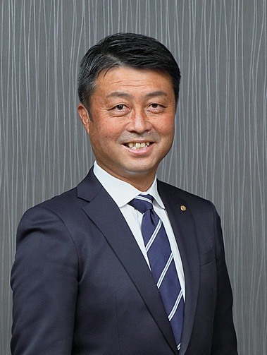 執行役員<br />
首都圏販売支社長 越 秋仁